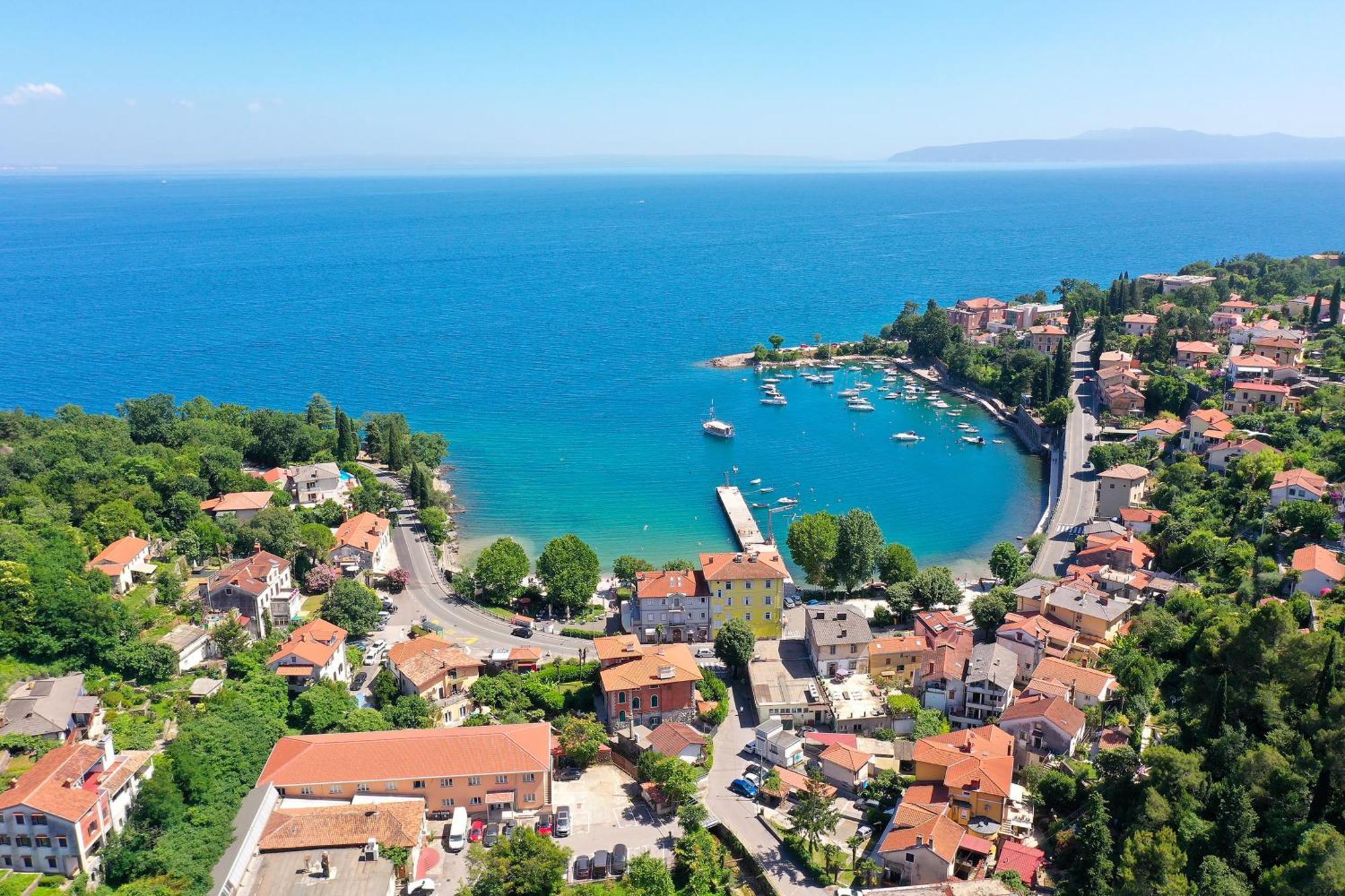 Apartment Anni-Free Parking&Evcharger-24H Self Check-In Opric Εξωτερικό φωτογραφία